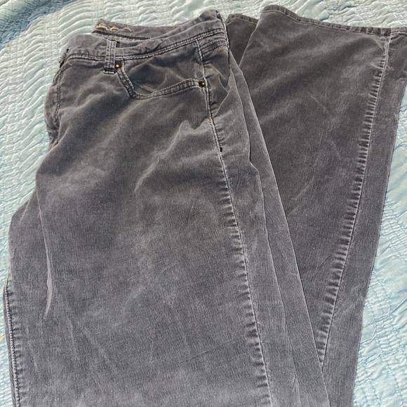 Old Navy The Sweetheart Women 14 Long corduroy pants Classic Rise Boot Cut pants - Picture 5 of 6
